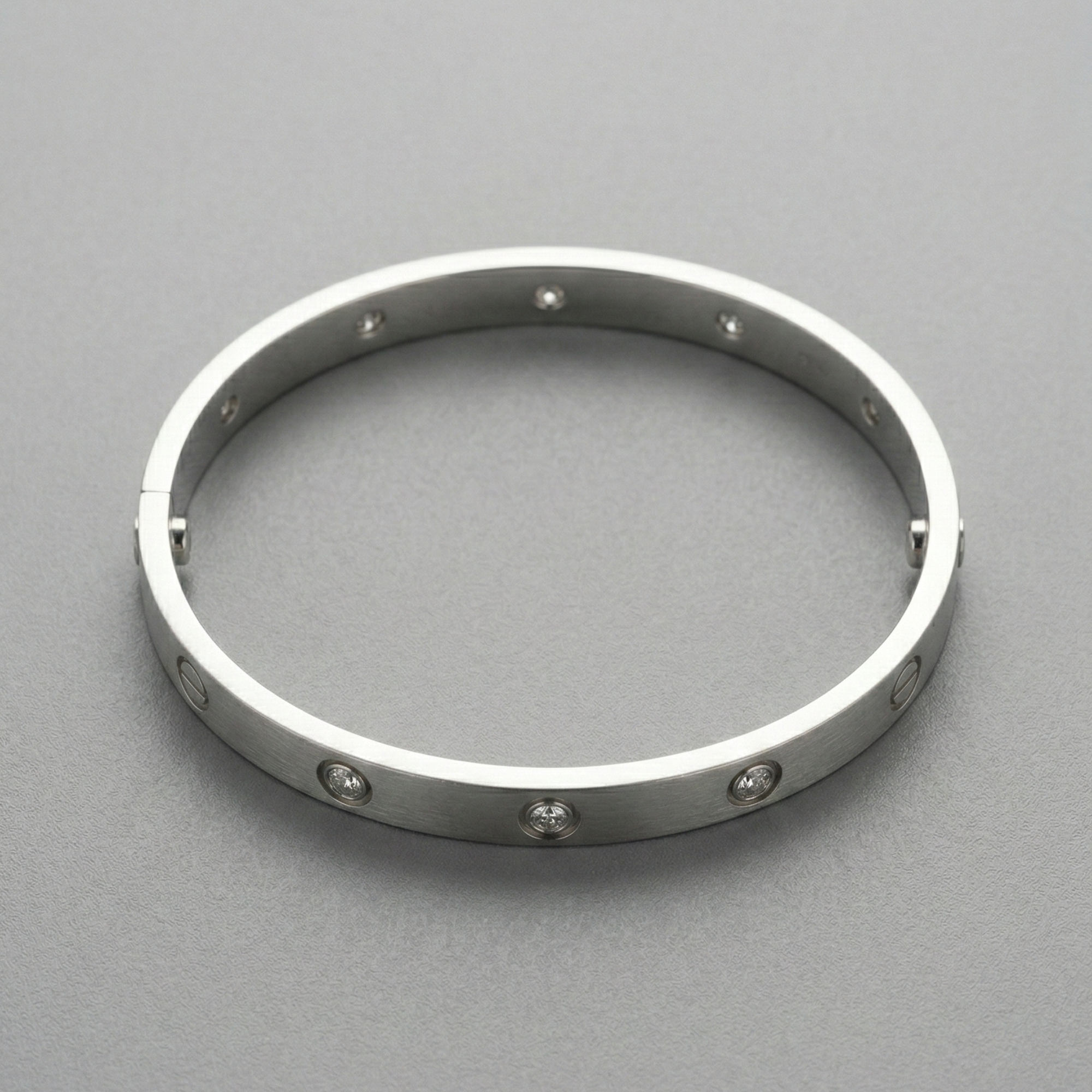 Imperial Screw Crystal Bangle – Silver Edition