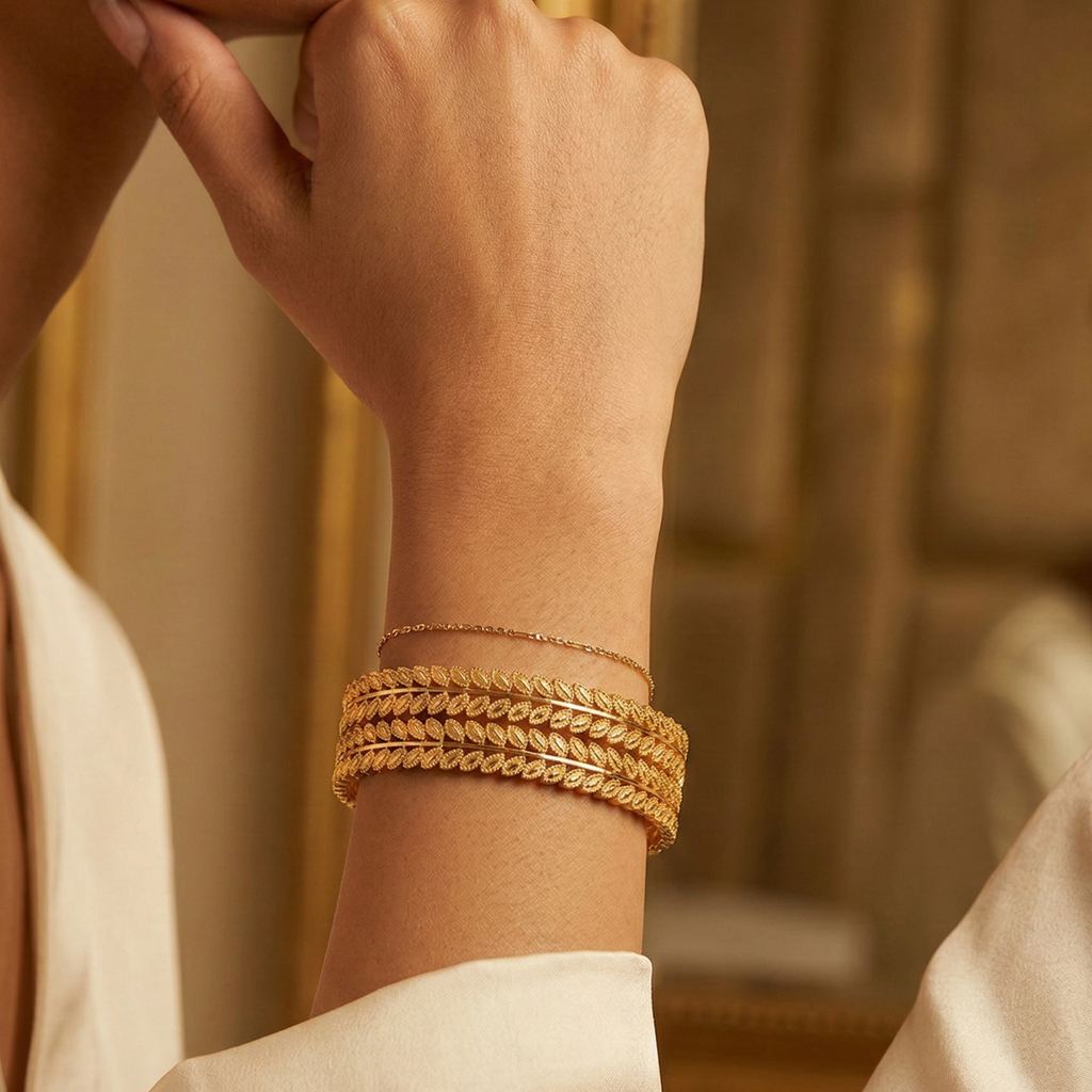 Maharani Leaf Luxe Bangle Set – Gold Grande Edition