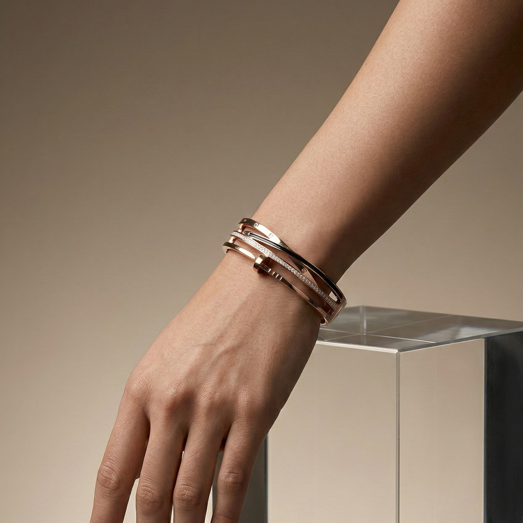 Eclipse Curve Crystal Bangle – Rose Gold Edition